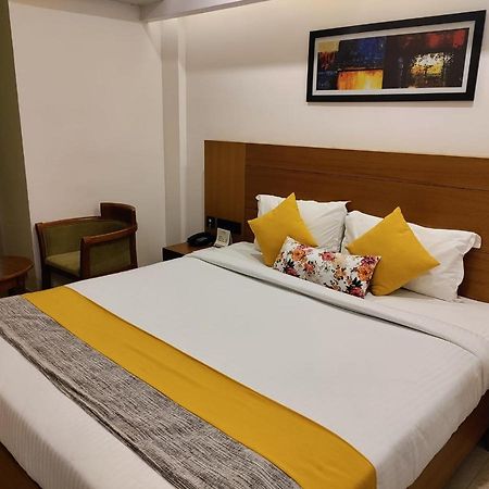 Hotel Park Residency Calicut Buitenkant foto