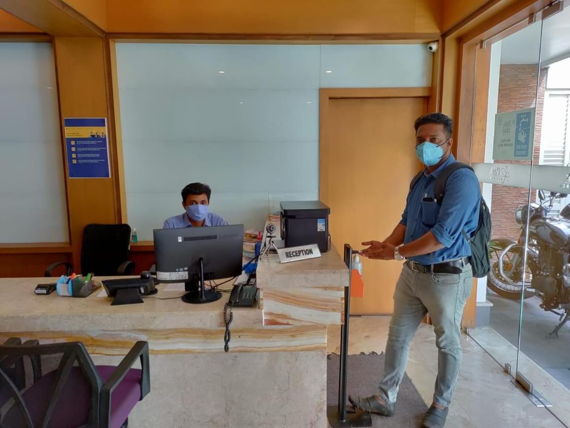 Hotel Park Residency Calicut Buitenkant foto