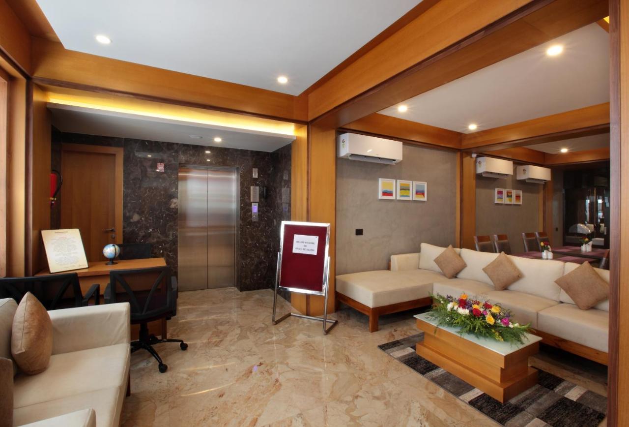 Hotel Park Residency Calicut Buitenkant foto