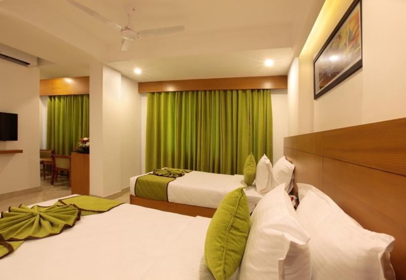 Hotel Park Residency Calicut Buitenkant foto