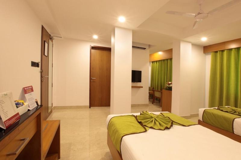 Hotel Park Residency Calicut Buitenkant foto