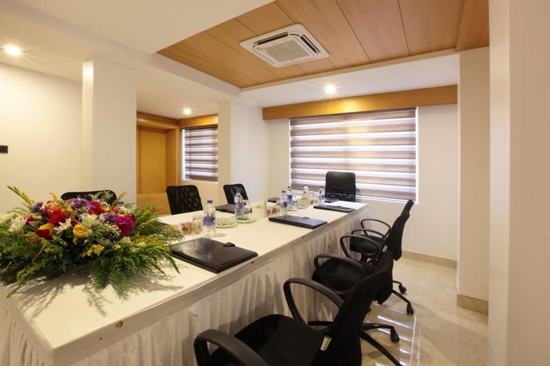 Hotel Park Residency Calicut Buitenkant foto